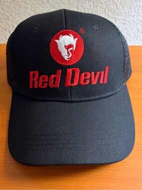 Red devil spray paint Black Trucker Cap graffiti krylon rustoleum supreme Irak